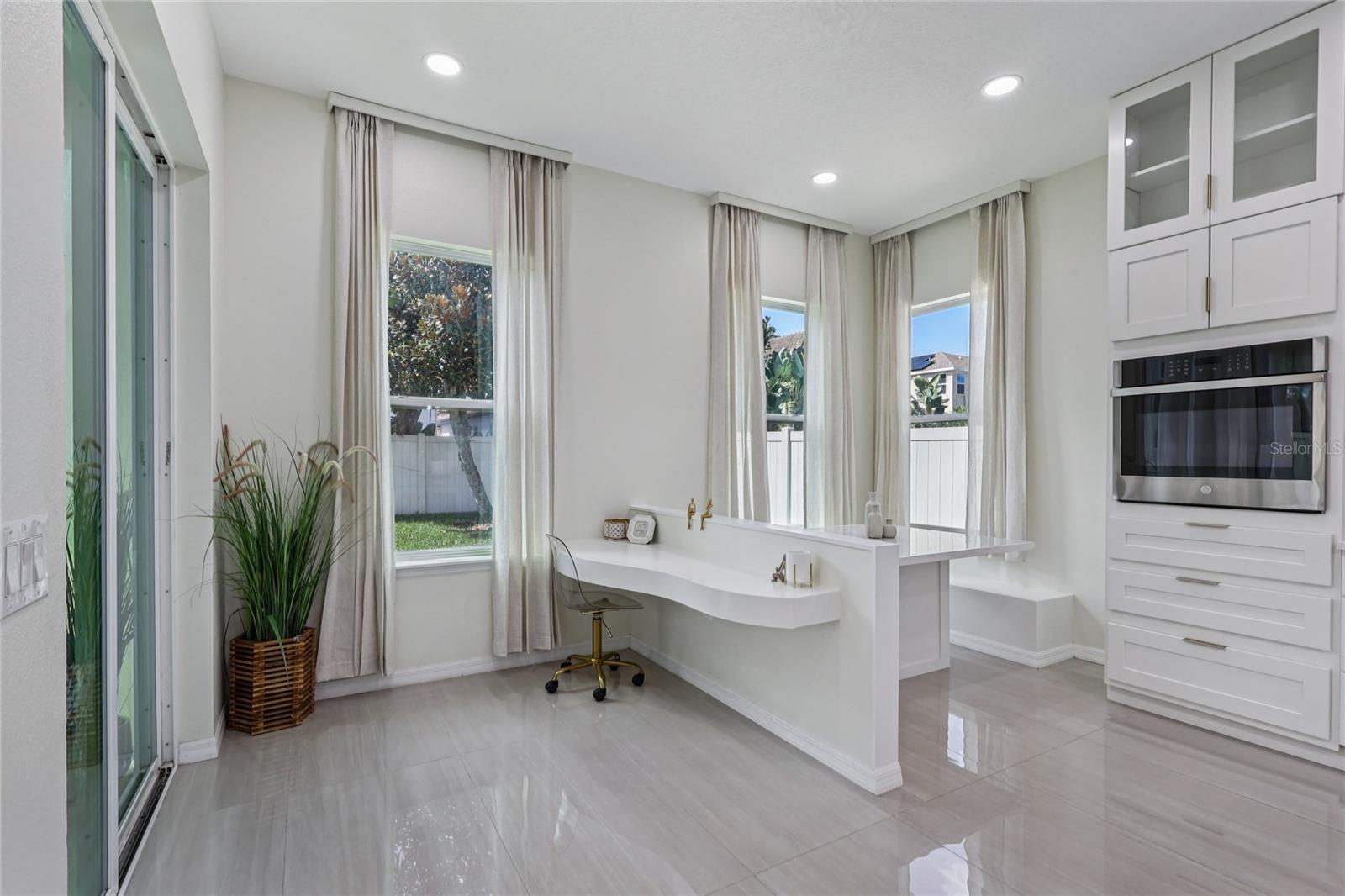 Image 13 of 32 For 14612 Glade Hill Park Way