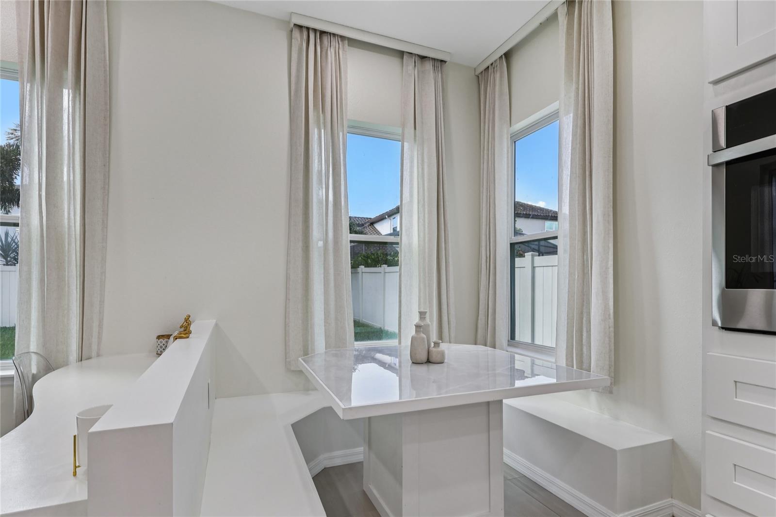 Image 14 of 32 For 14612 Glade Hill Park Way