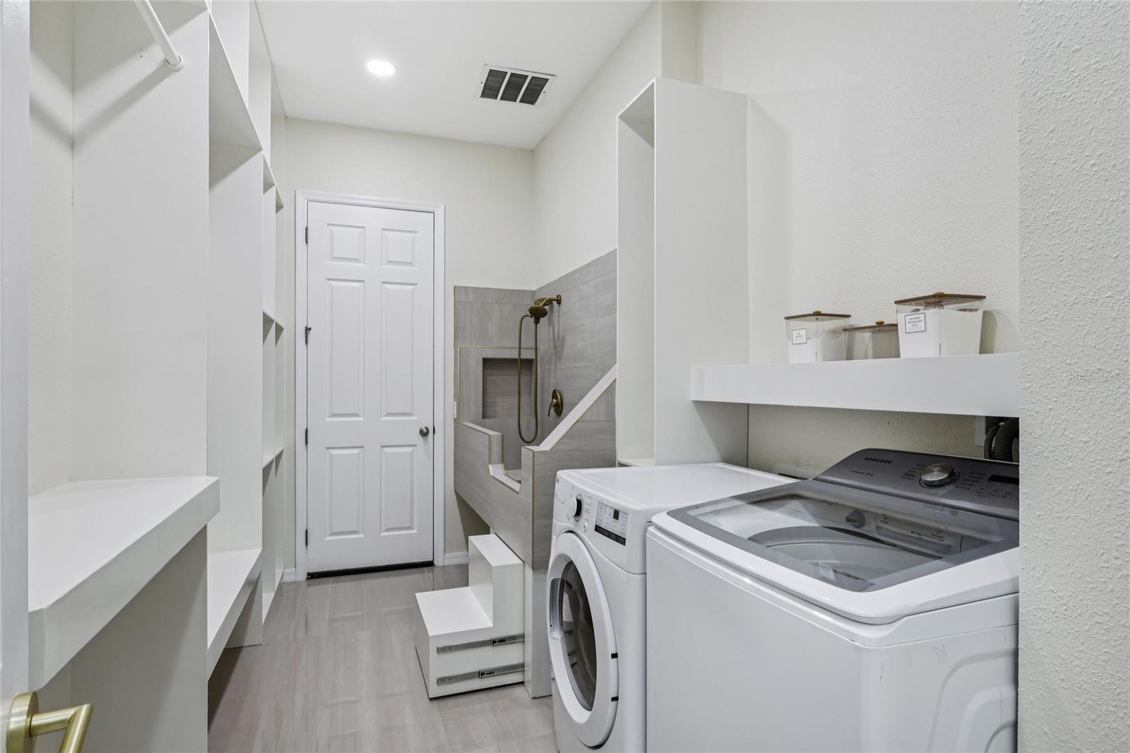 Image 15 of 32 For 14612 Glade Hill Park Way