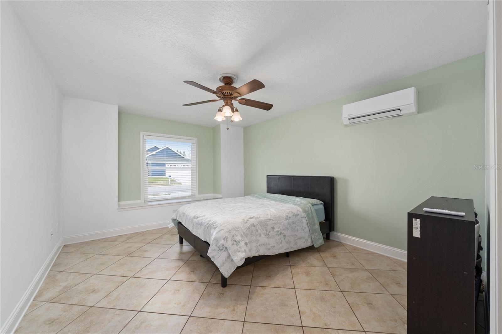 Image 7 of 25 For 2200 Kentucky Derby Drive