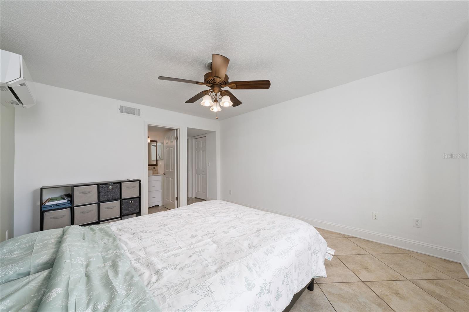 Image 8 of 25 For 2200 Kentucky Derby Drive