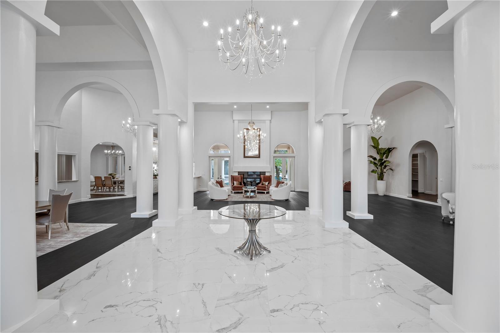 Image 4 of 79 For 1040 Sweetwater Club Boulevard