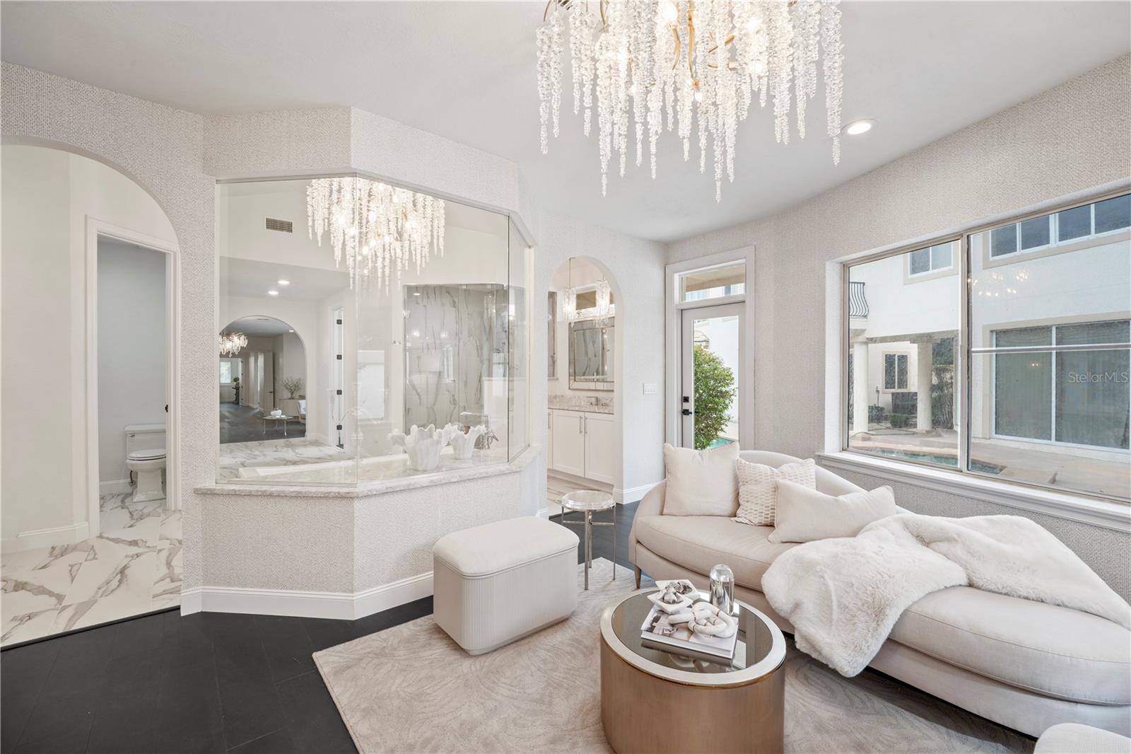 Image 48 of 79 For 1040 Sweetwater Club Boulevard