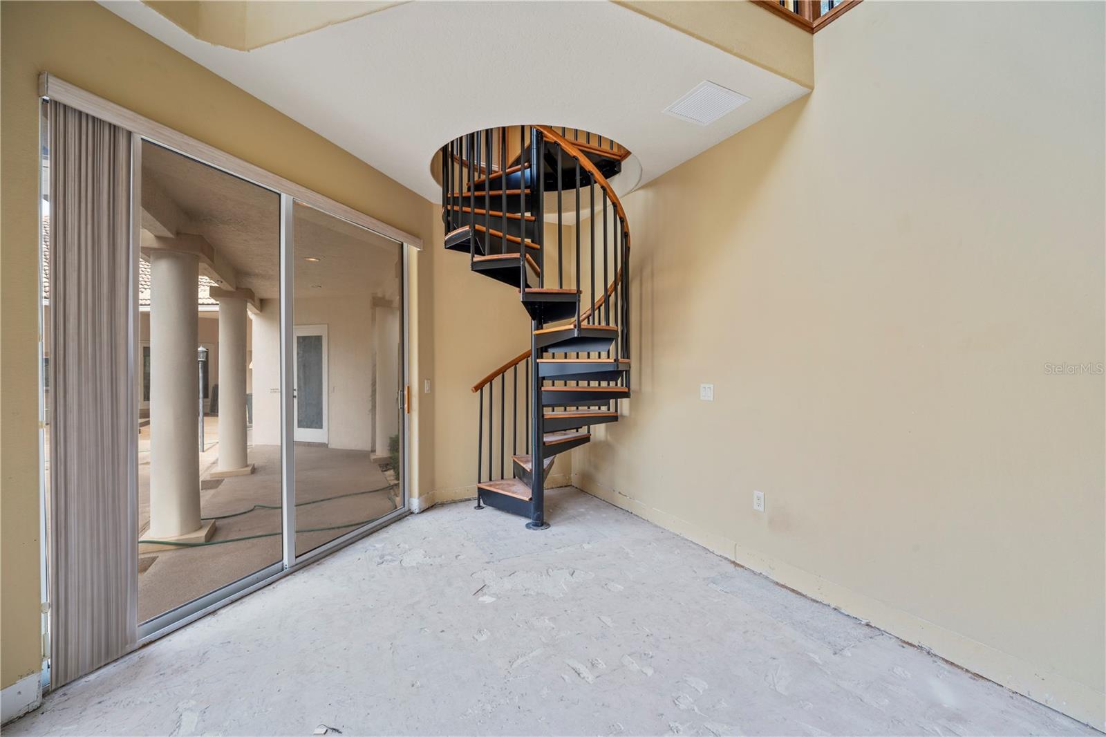 Image 66 of 79 For 1040 Sweetwater Club Boulevard