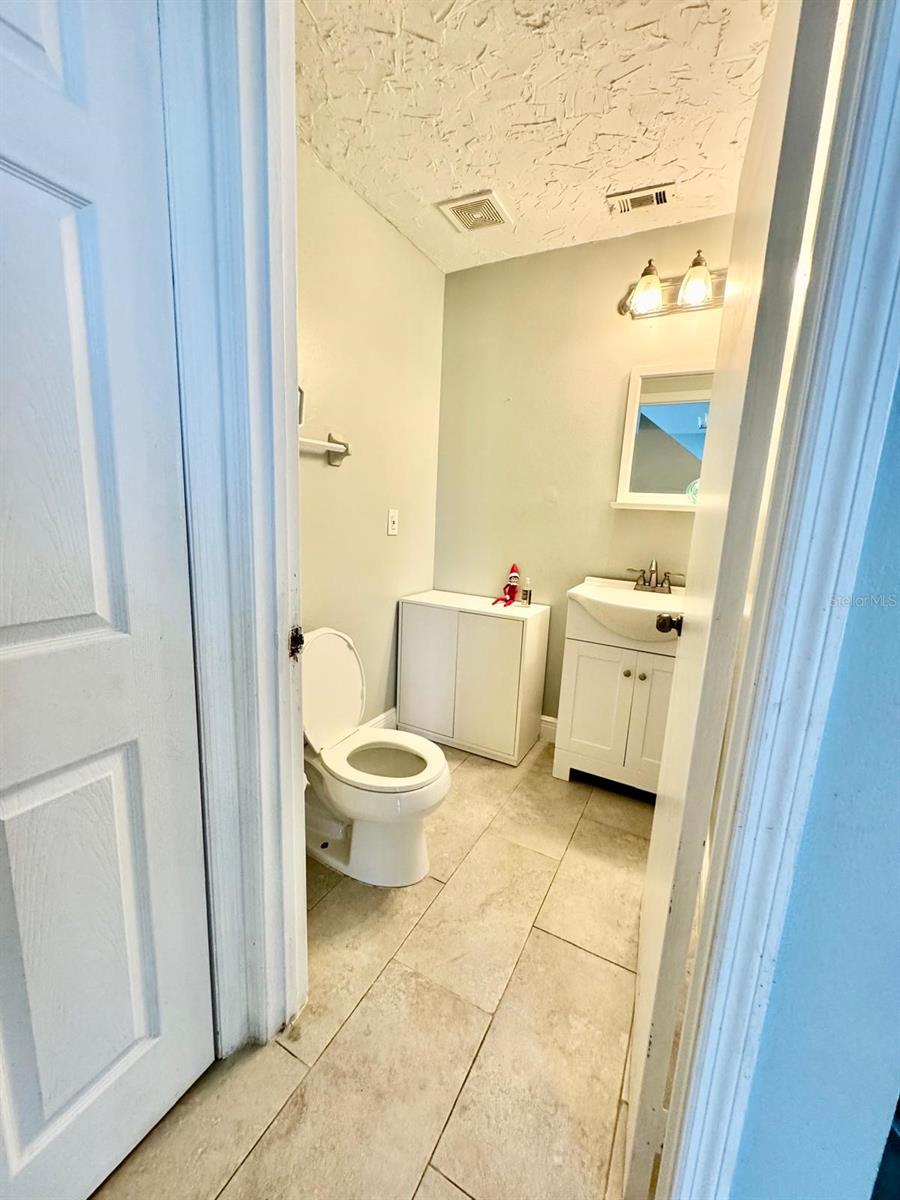 Image 15 of 16 For 104 Green Cove Court