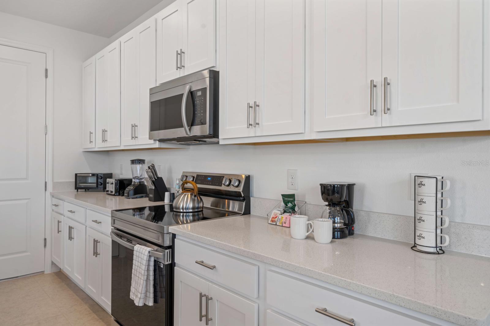 Image 13 of 28 For 630 Longboat Drive