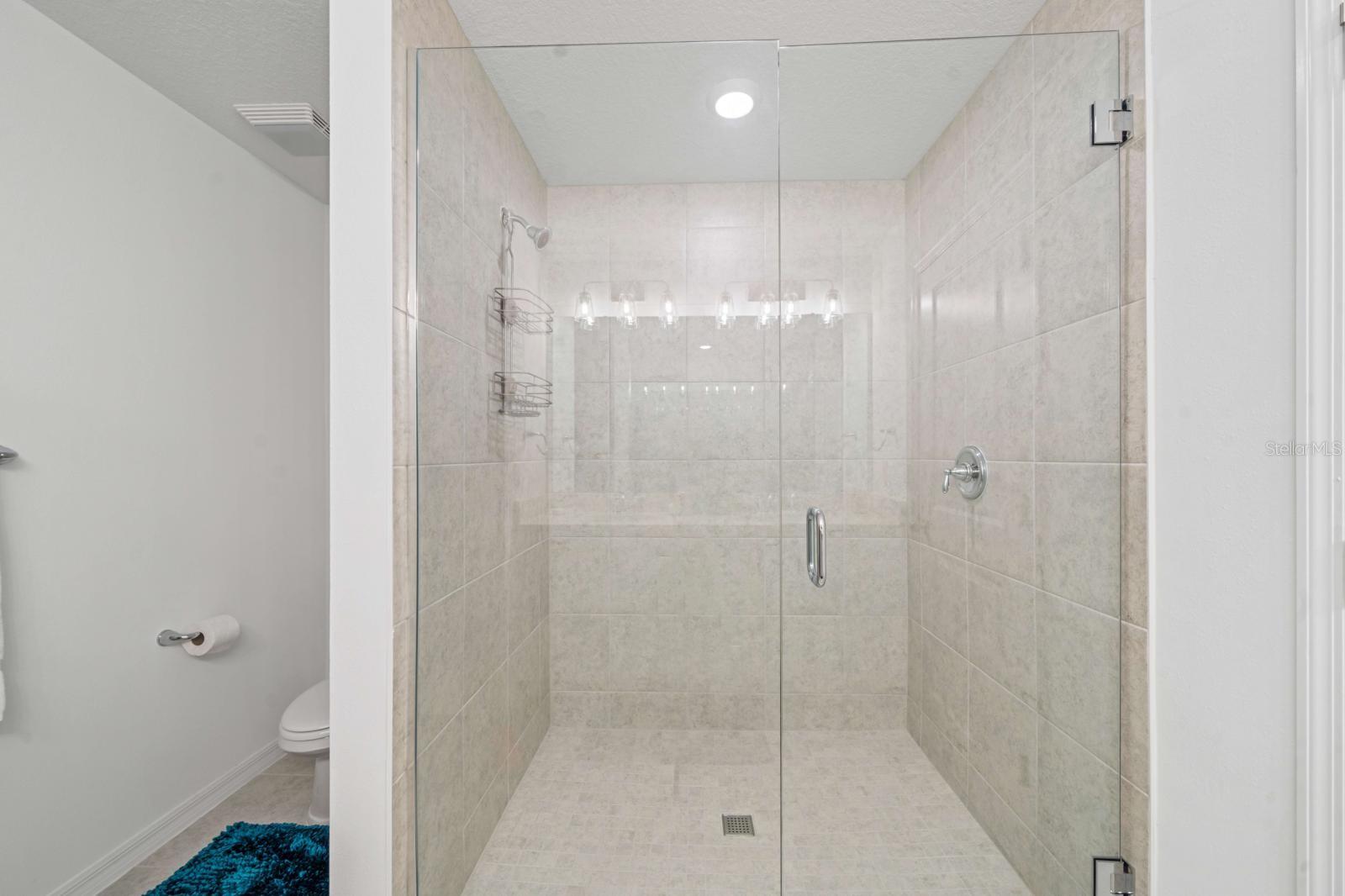 Image 19 of 28 For 630 Longboat Drive