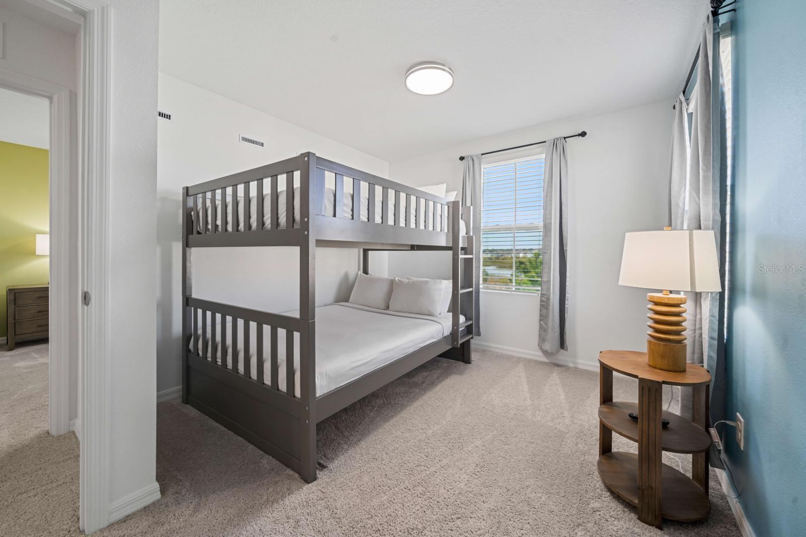 Image 23 of 28 For 630 Longboat Drive