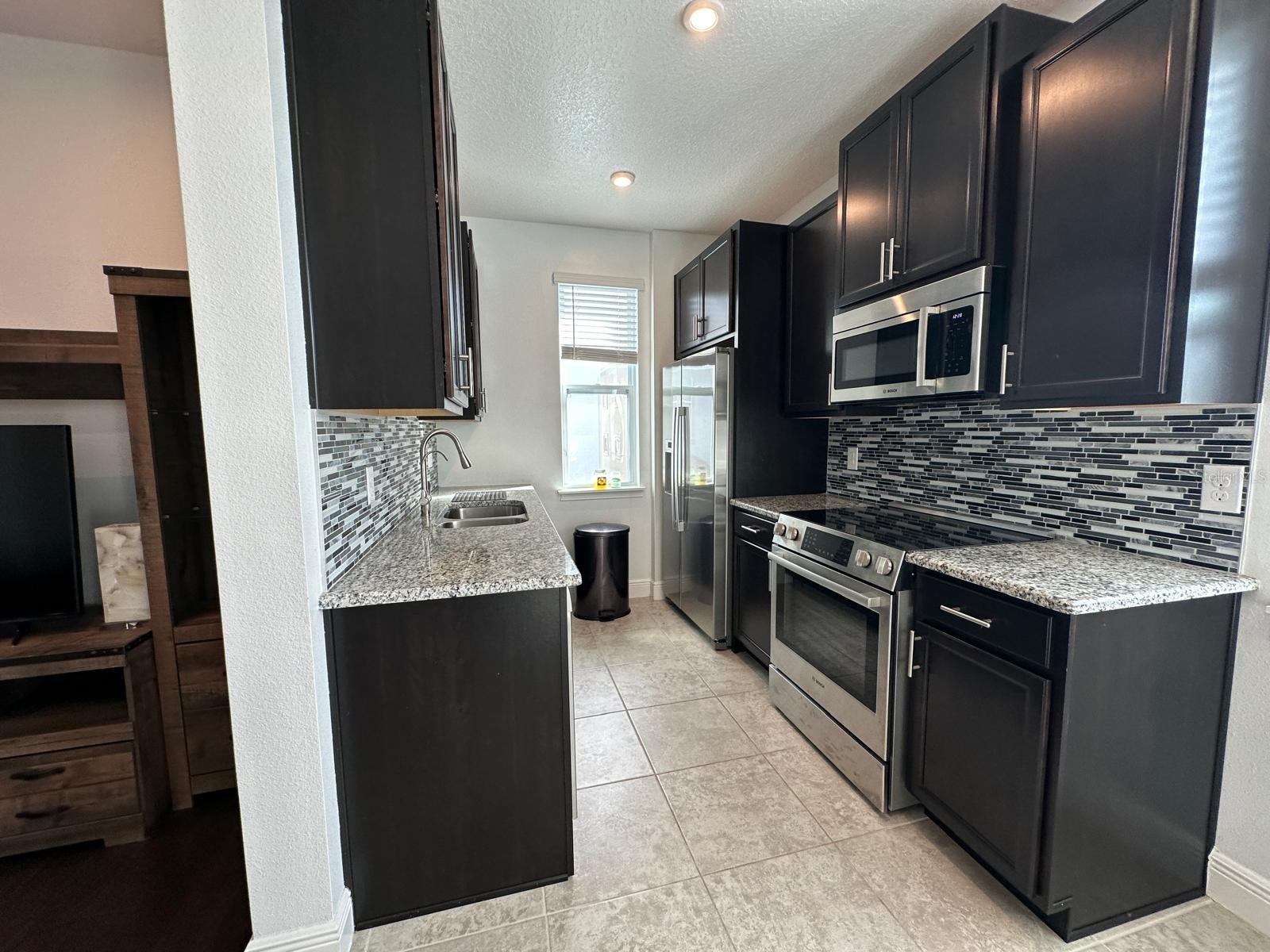 Image 10 of 27 For 8941 Sperry Street