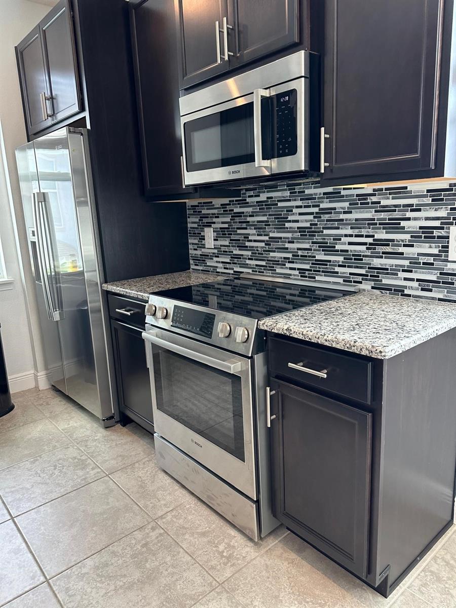 Image 13 of 27 For 8941 Sperry Street