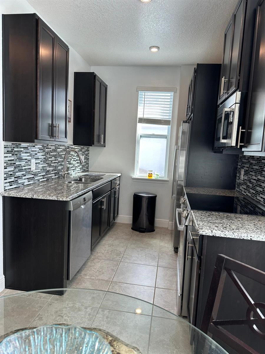 Image 14 of 27 For 8941 Sperry Street