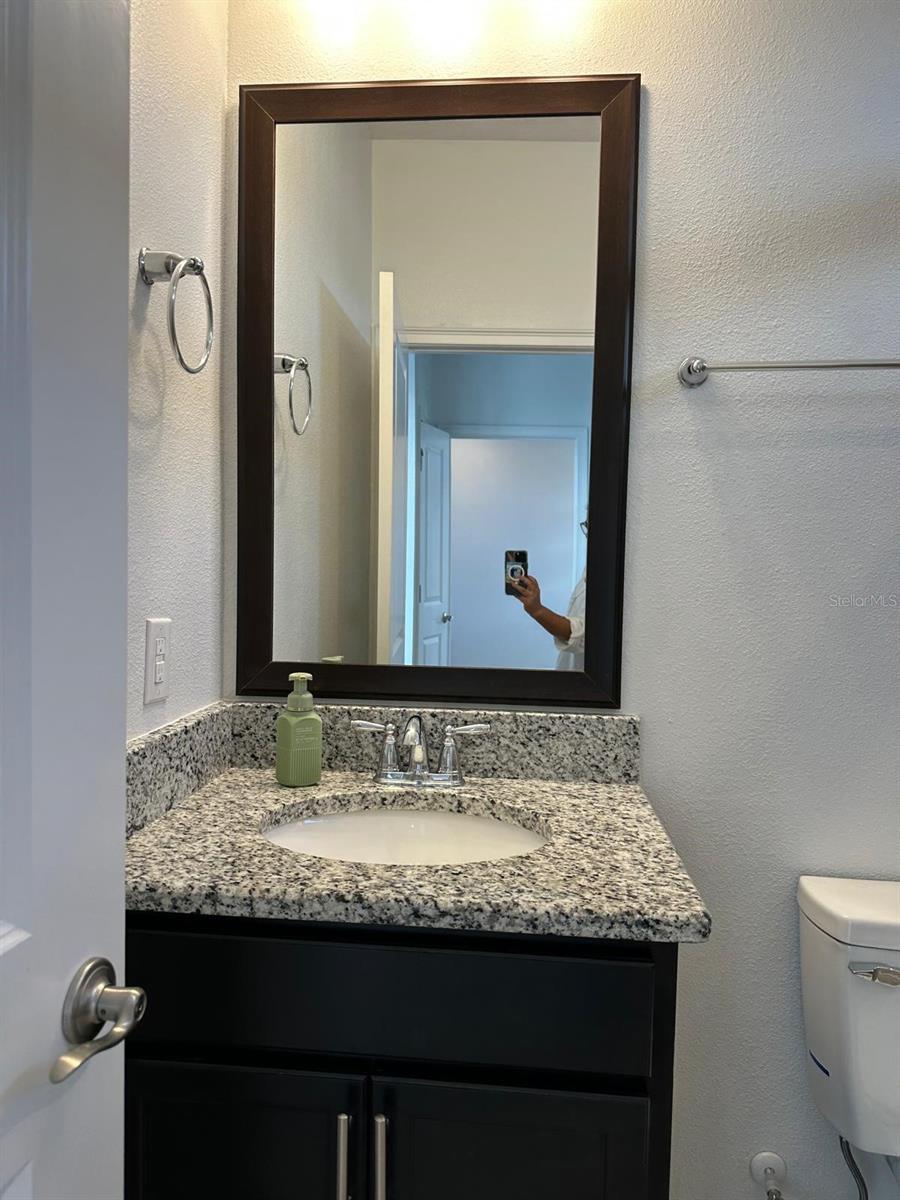 Image 23 of 27 For 8941 Sperry Street