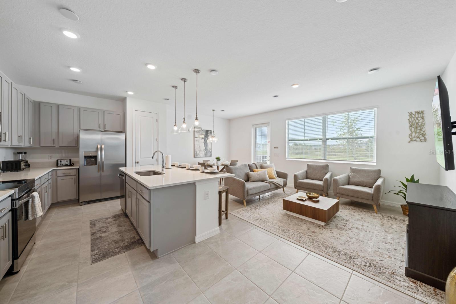 Image 3 of 17 For 634 Longboat Drive