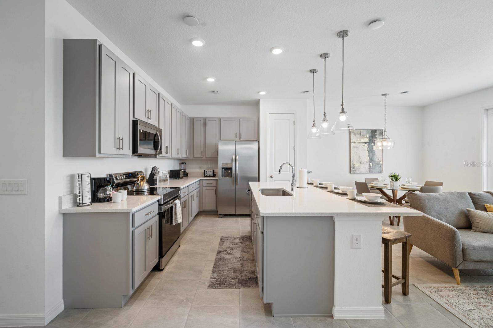 Image 9 of 17 For 634 Longboat Drive