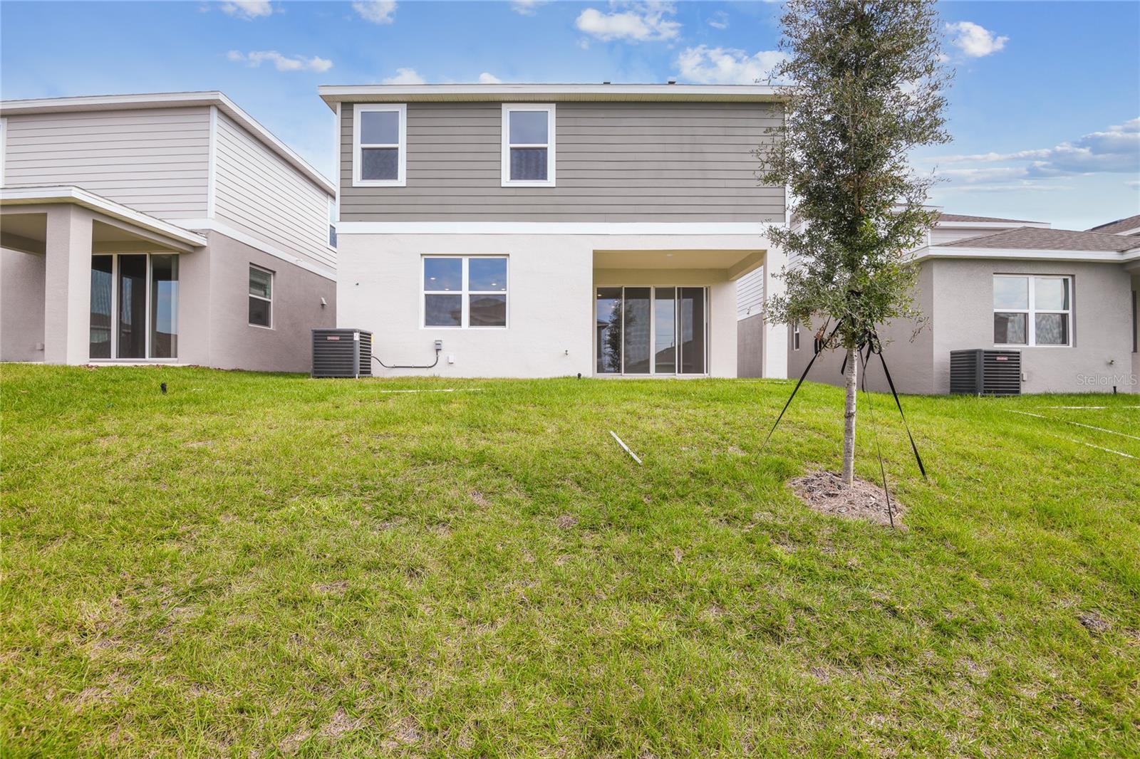 Image 19 of 26 For 6147 Daphne Street