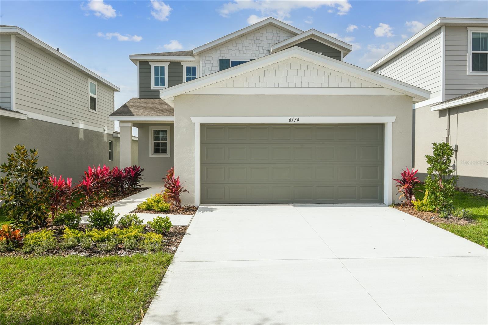 Image 2 of 26 For 6147 Daphne Street