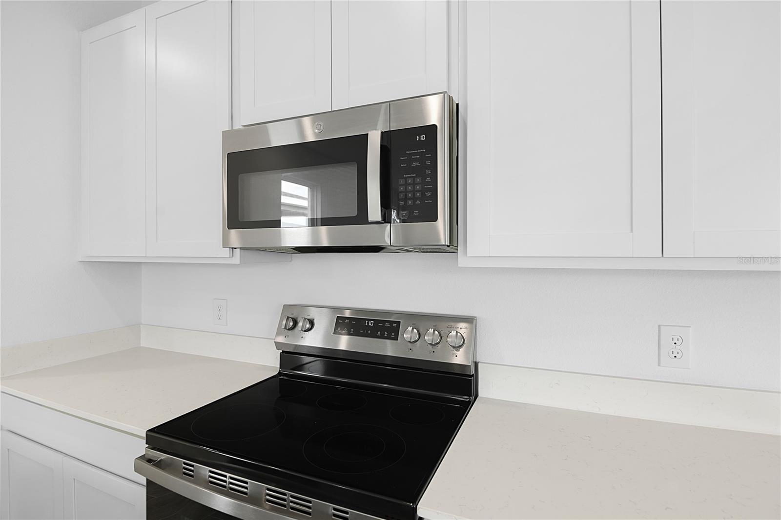 Image 7 of 26 For 6147 Daphne Street