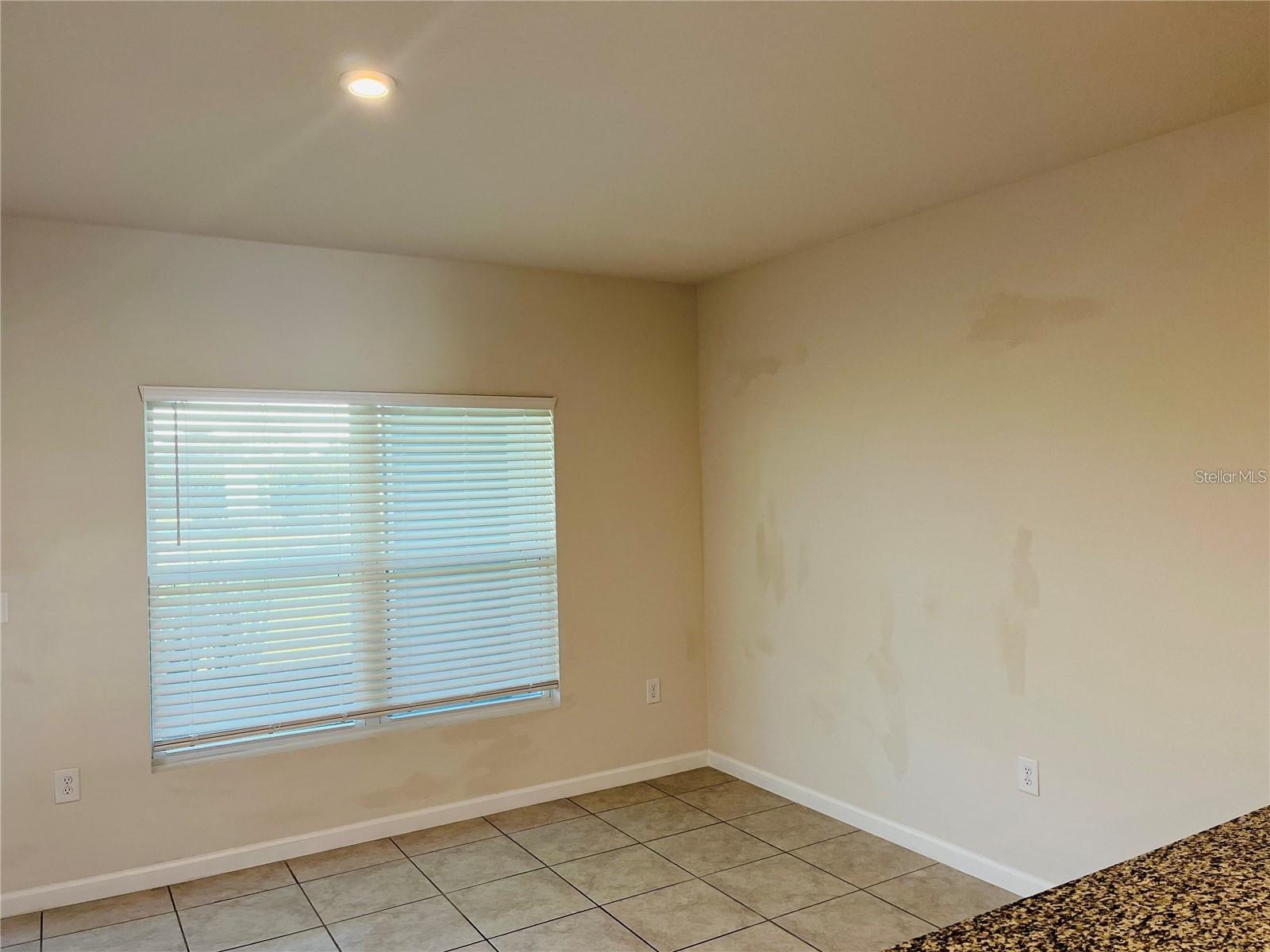 Image 7 of 23 For 294 Blueberry Lane