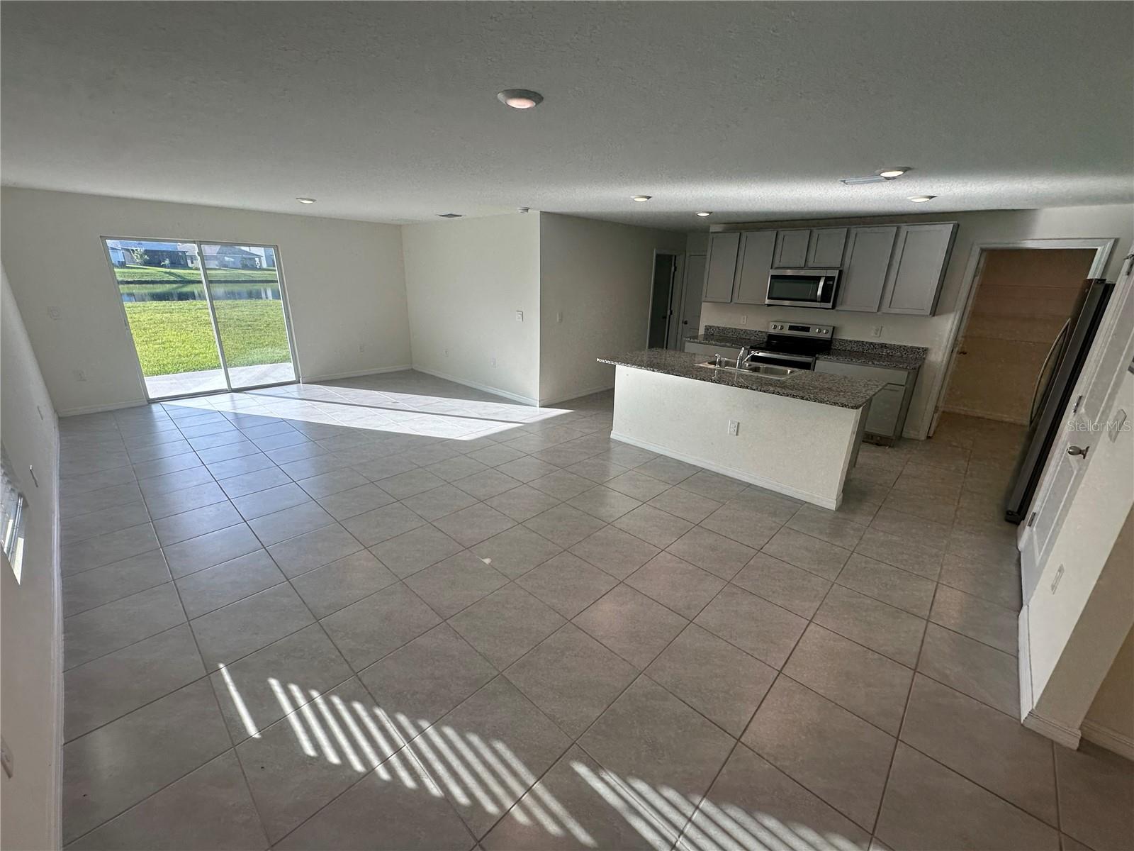 Image 2 of 43 For 16626 Mosaic Oar Drive