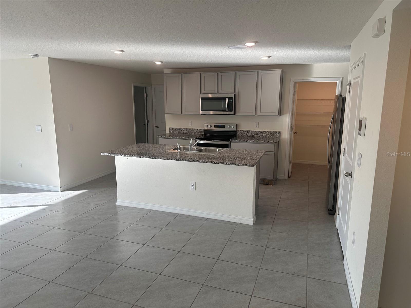 Image 3 of 43 For 16626 Mosaic Oar Drive