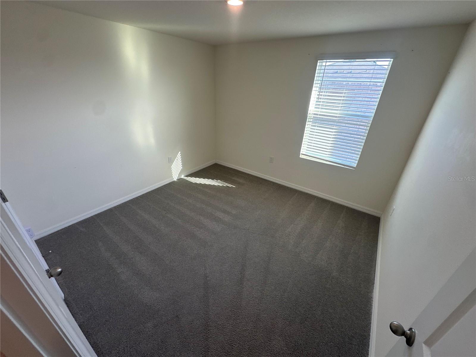 Image 31 of 43 For 16626 Mosaic Oar Drive