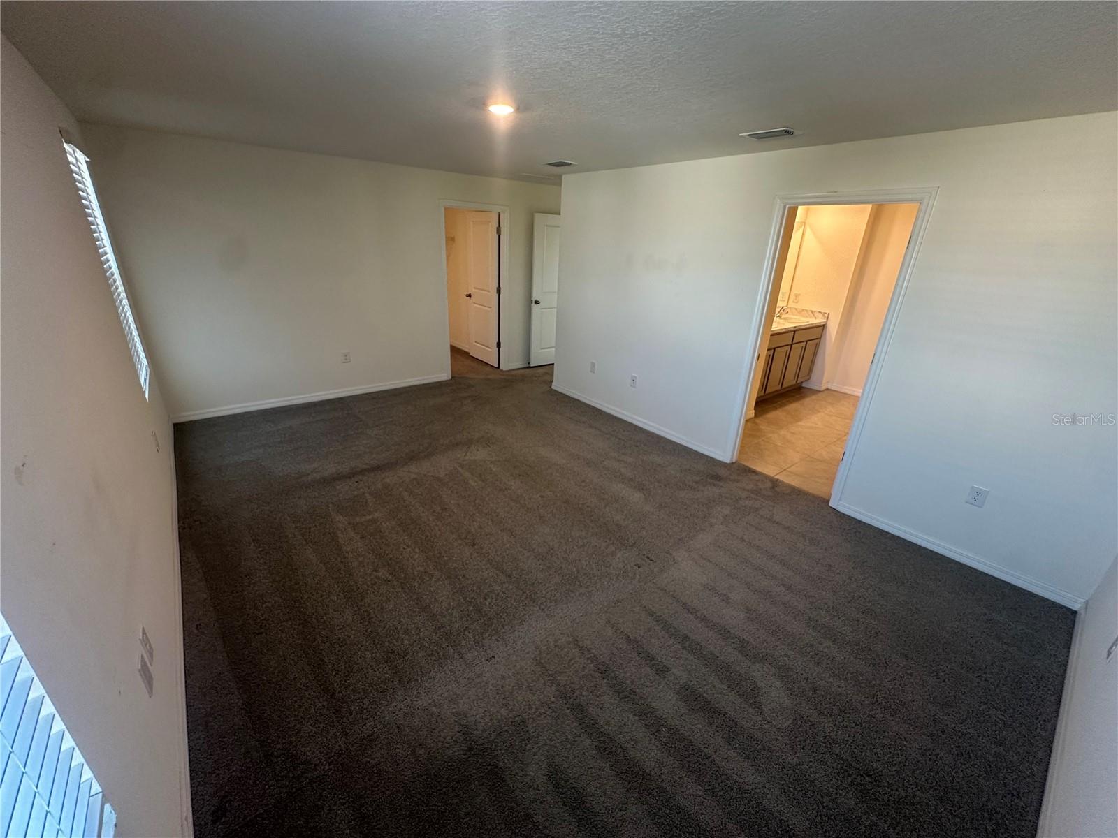 Image 9 of 43 For 16626 Mosaic Oar Drive