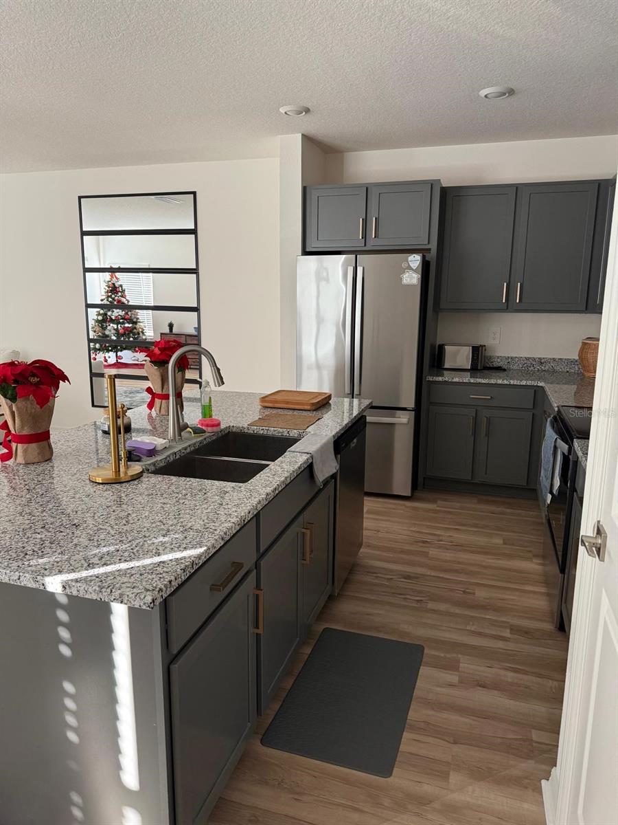 Image 5 of 15 For 9348 Westside Hills Drive