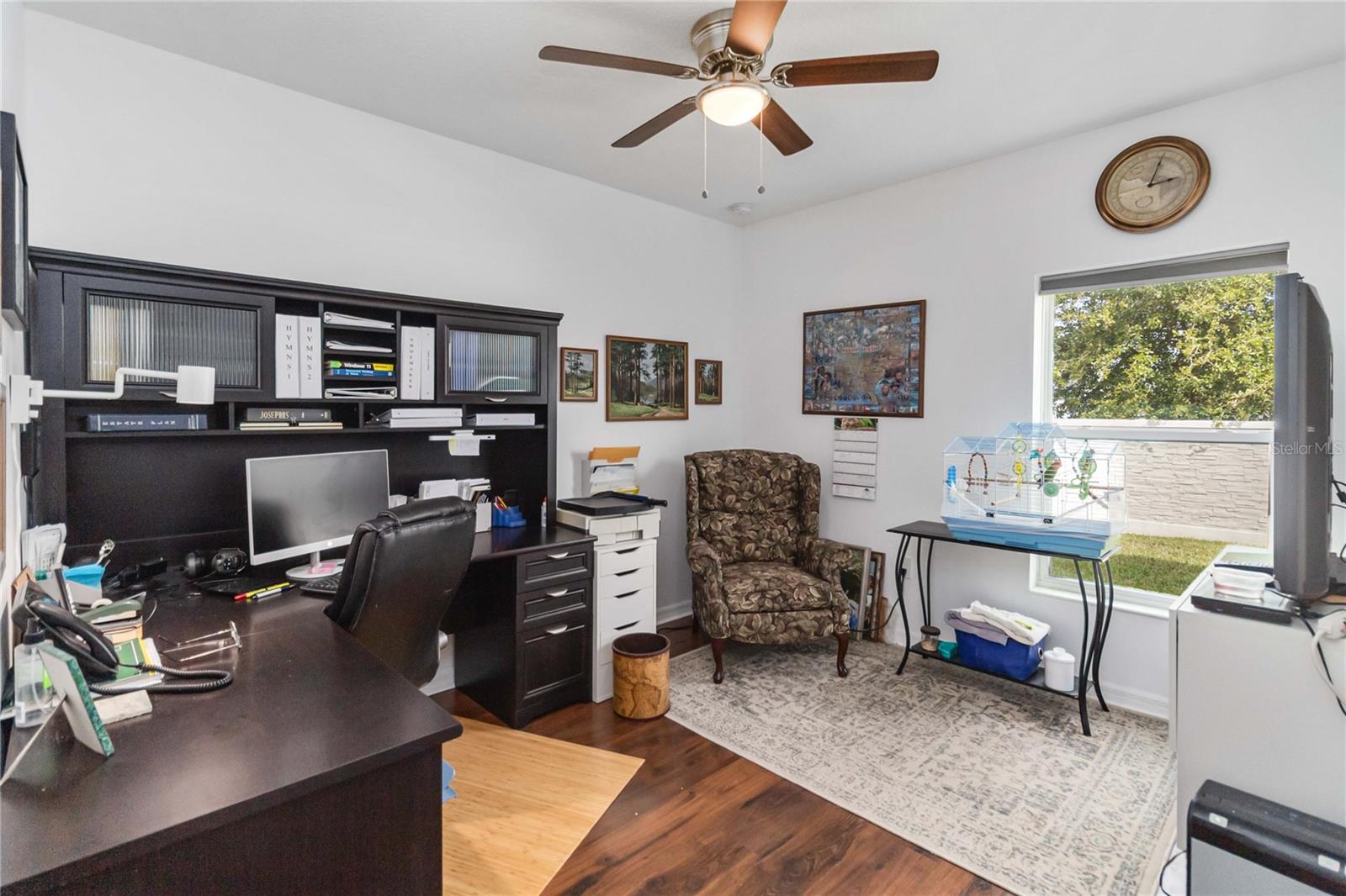 Image 21 of 38 For 2879 Parkfield Road