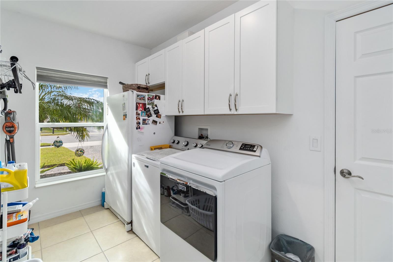 Image 27 of 38 For 2879 Parkfield Road