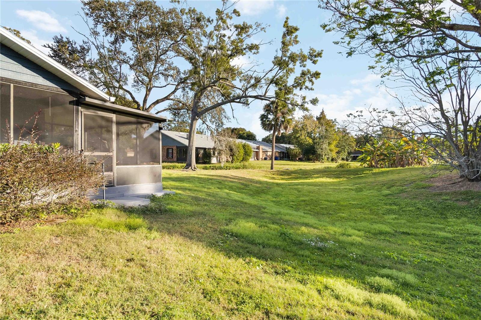 Image 26 of 30 For 4207 Hamilton Court