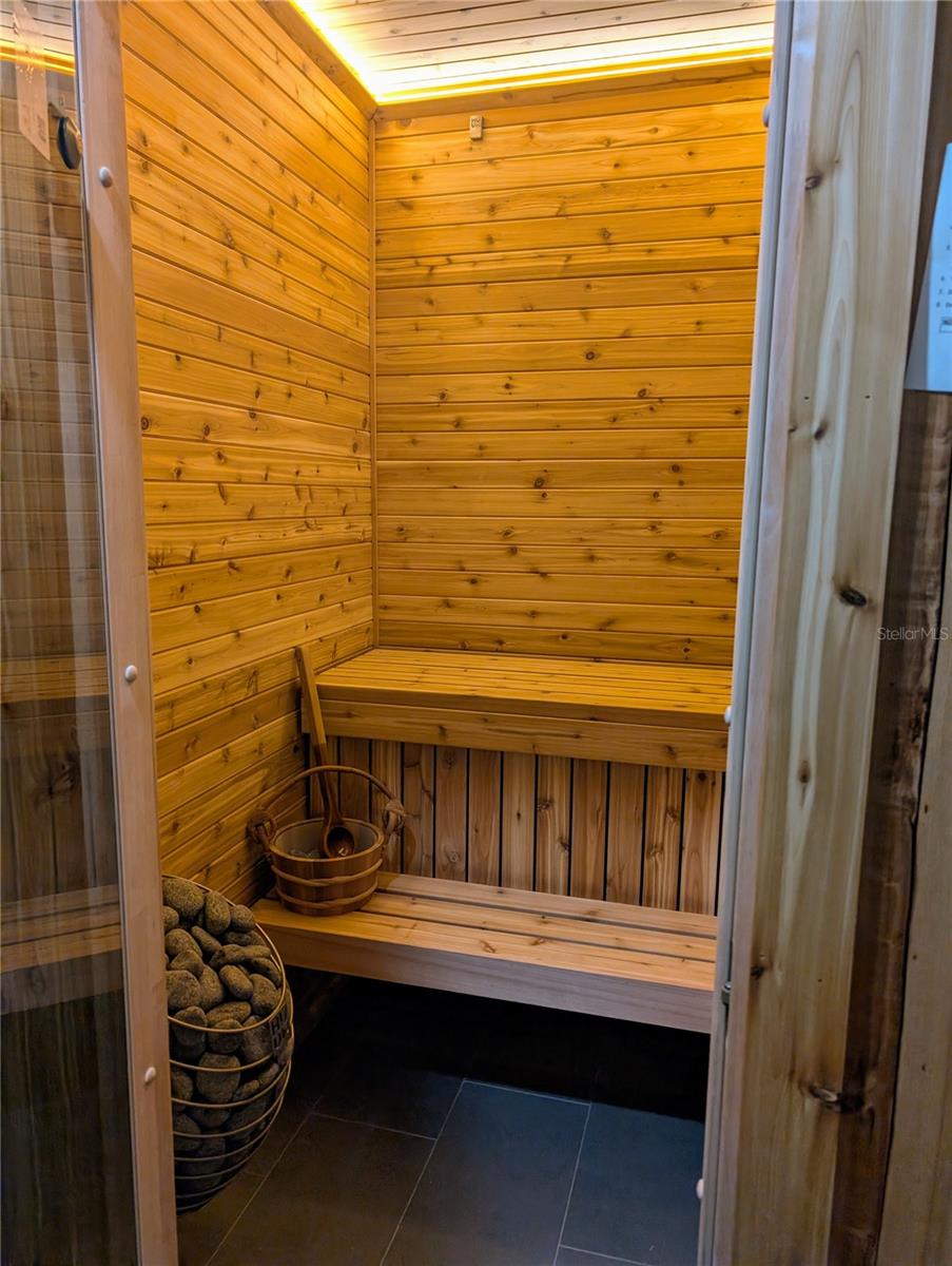 Image 20 of 40 For 7429 Gathering Court