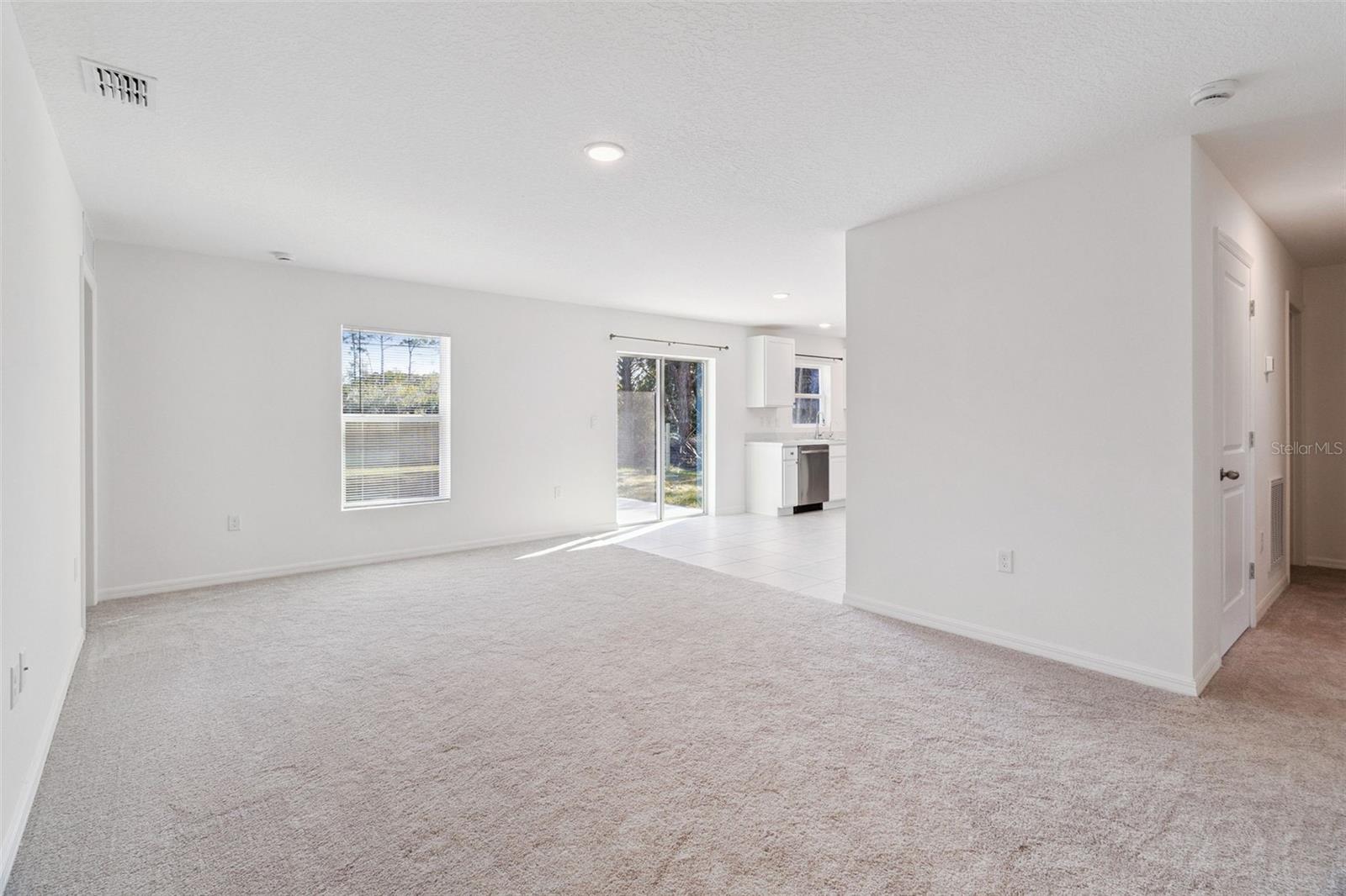 Image 3 of 33 For 701 Tejon Avenue Sw