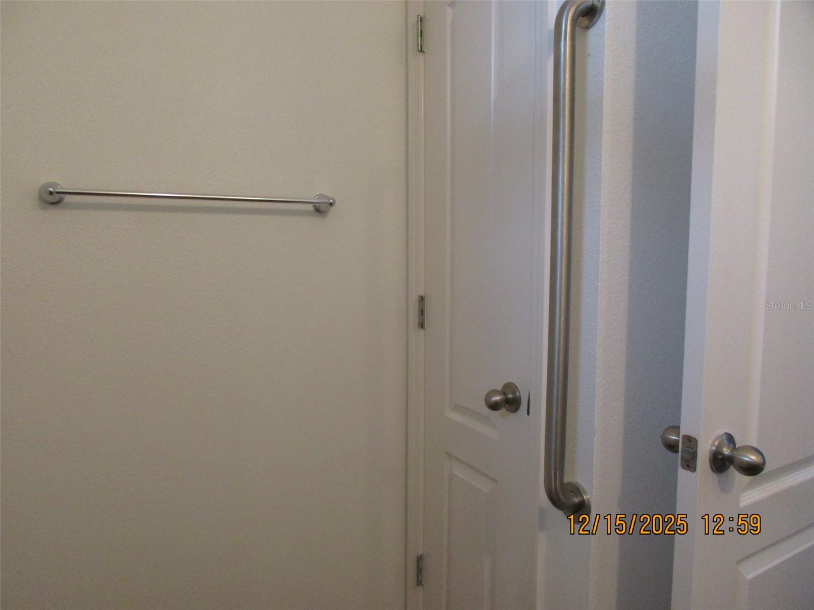 Image 18 of 37 For 3230 Stratton Circle