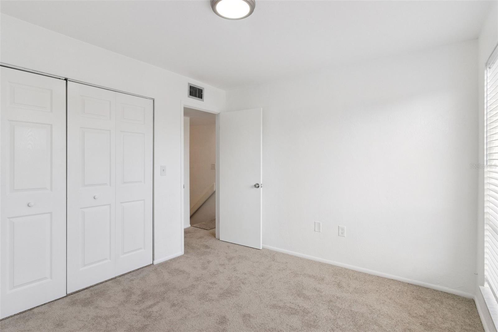 Image 25 of 34 For 1836 Crystal Lake Drive