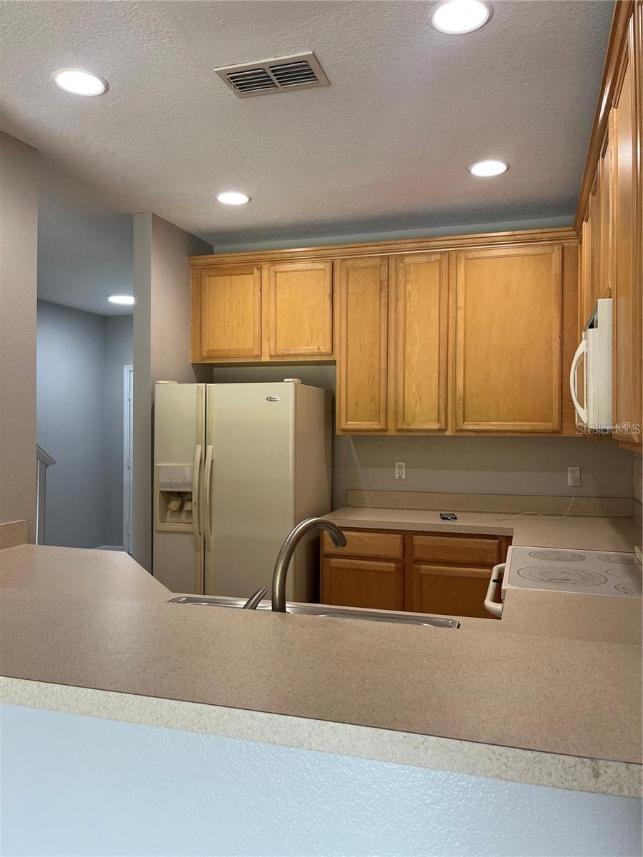 Image 8 of 25 For 3424 Victoria Pines Drive 169