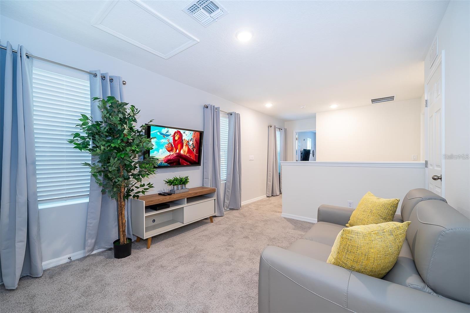 Image 13 of 29 For 1636 Tropical Palms Circle