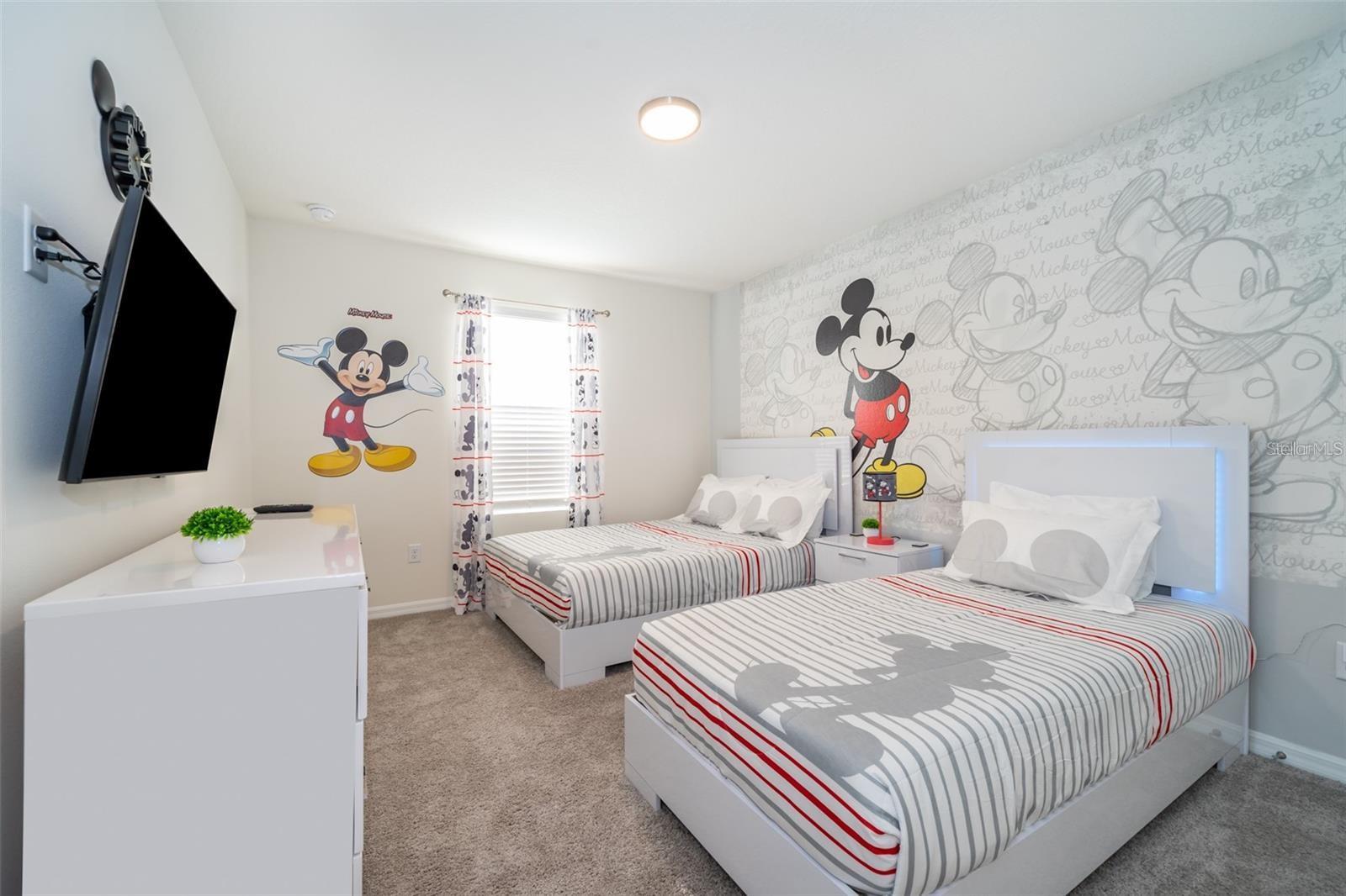 Image 14 of 29 For 1636 Tropical Palms Circle