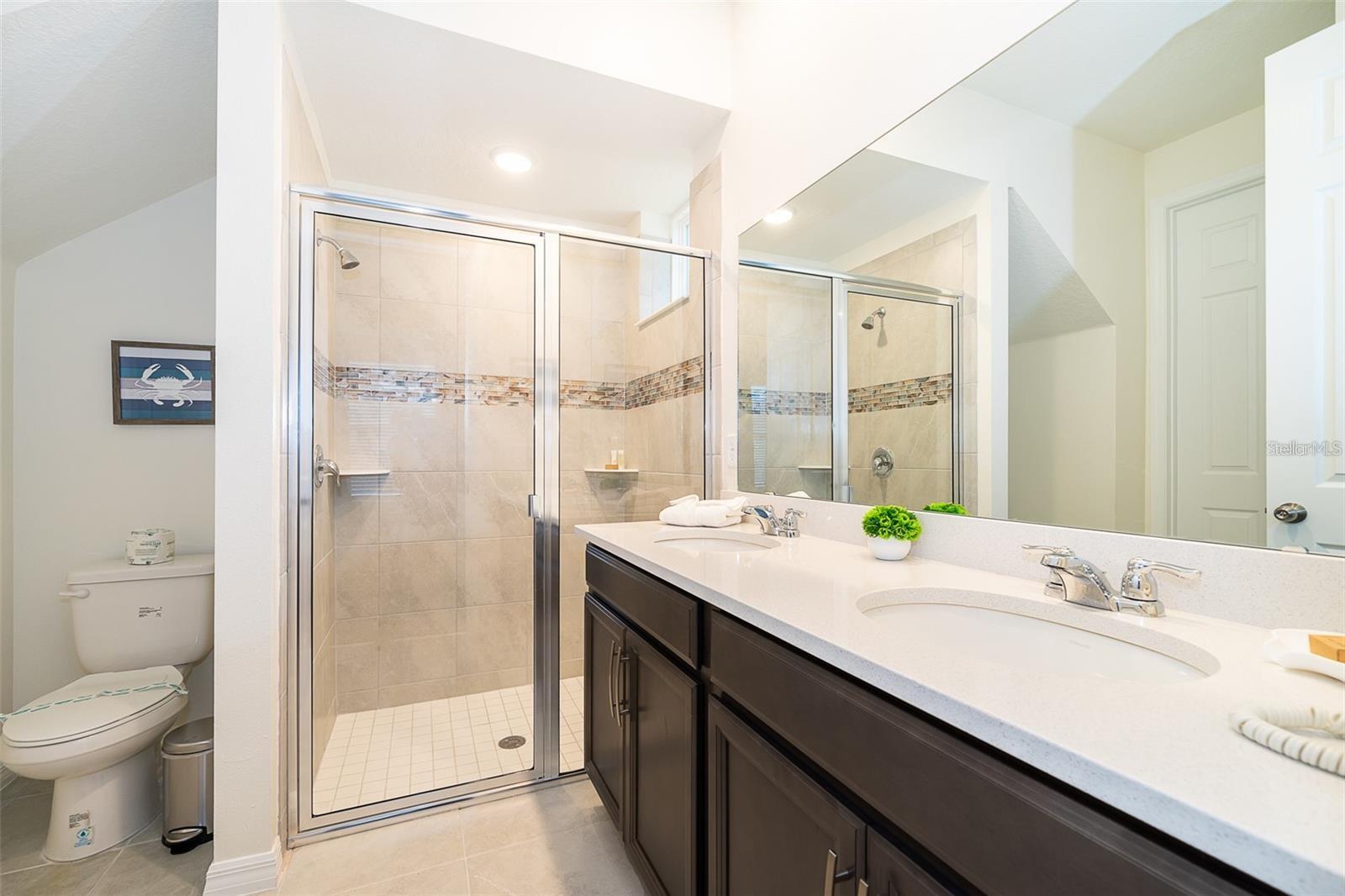 Image 17 of 29 For 1636 Tropical Palms Circle