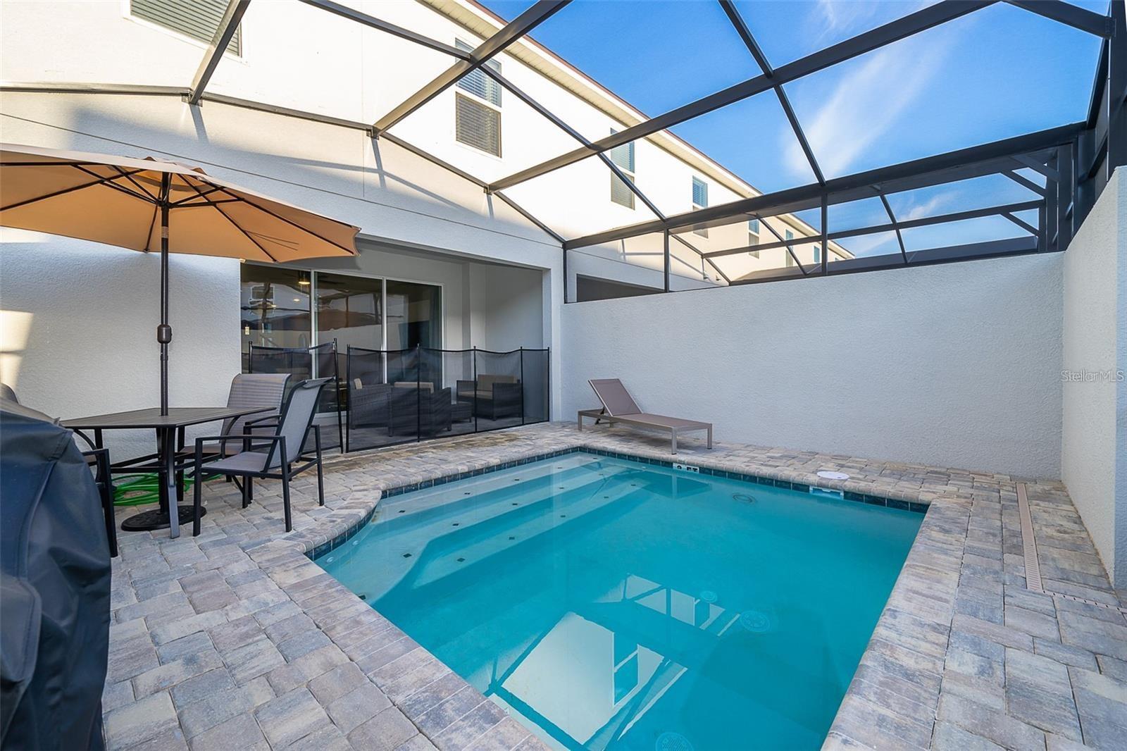 Image 23 of 29 For 1636 Tropical Palms Circle