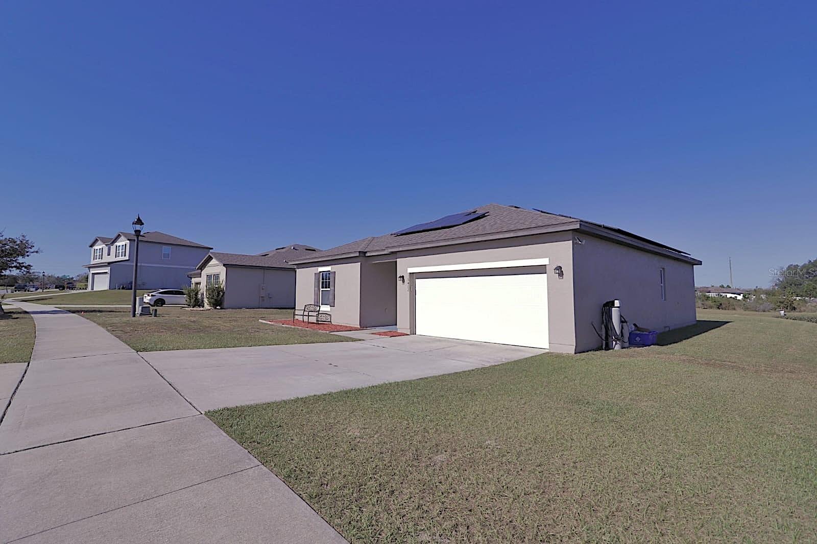 Image 3 of 29 For 16402 Blooming Cherry Drive