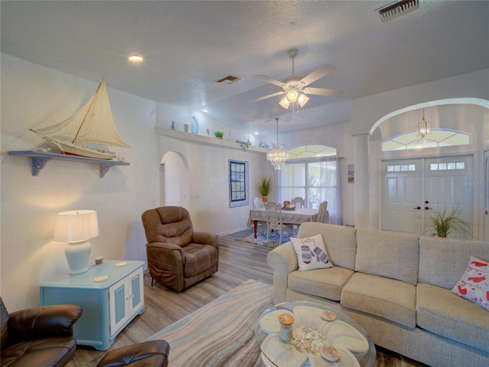 Image 10 of 54 For 739 Lake Reedy Boulevard