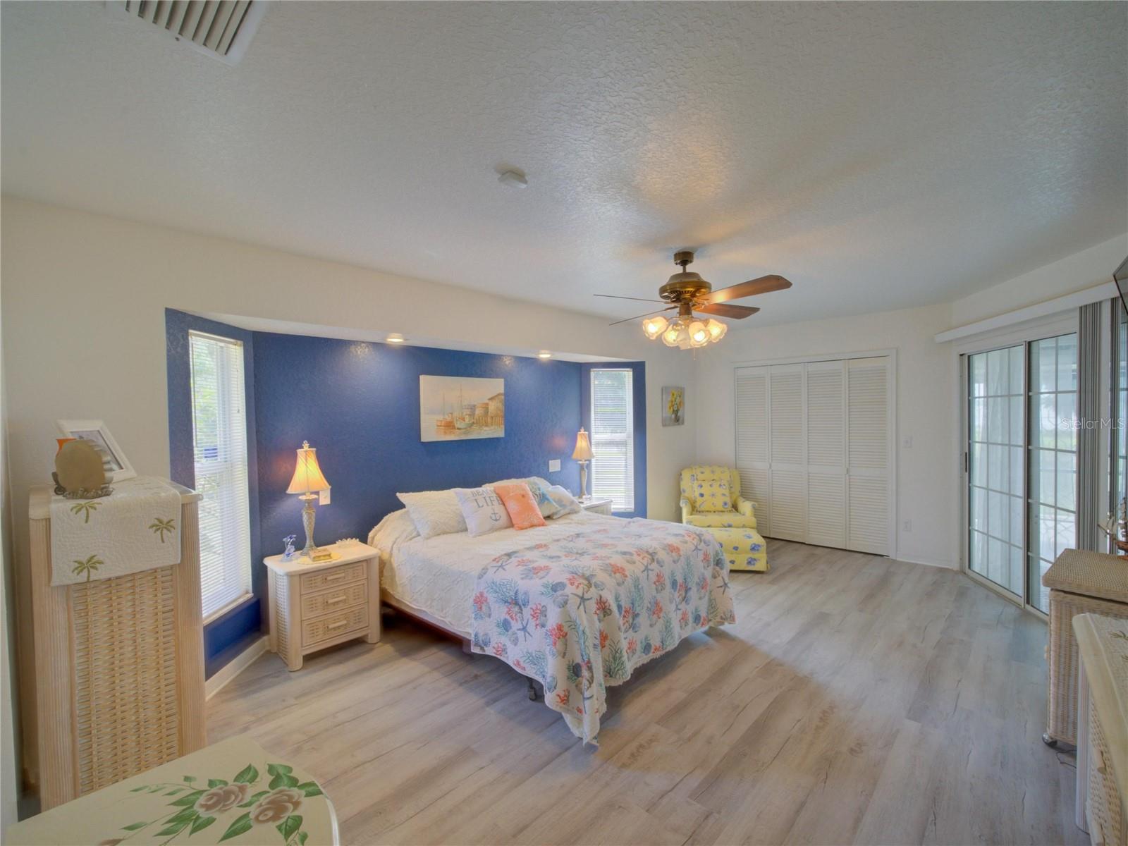 Image 13 of 54 For 739 Lake Reedy Boulevard