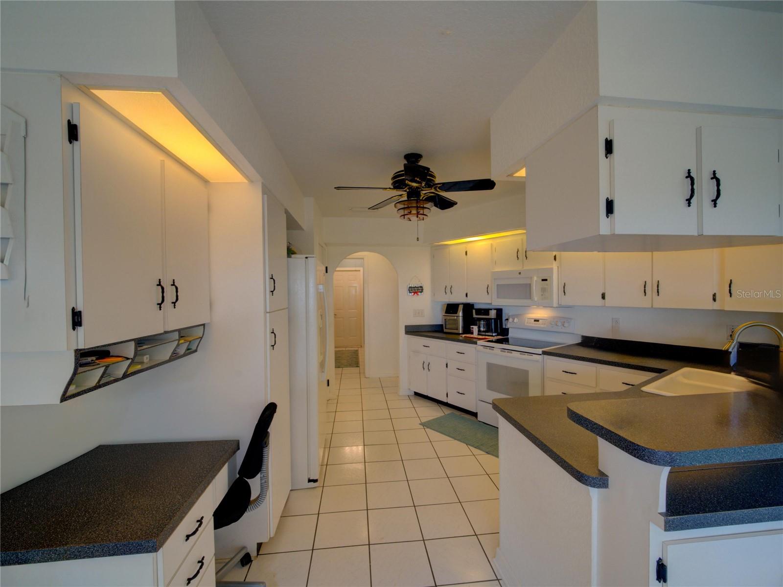 Image 19 of 54 For 739 Lake Reedy Boulevard