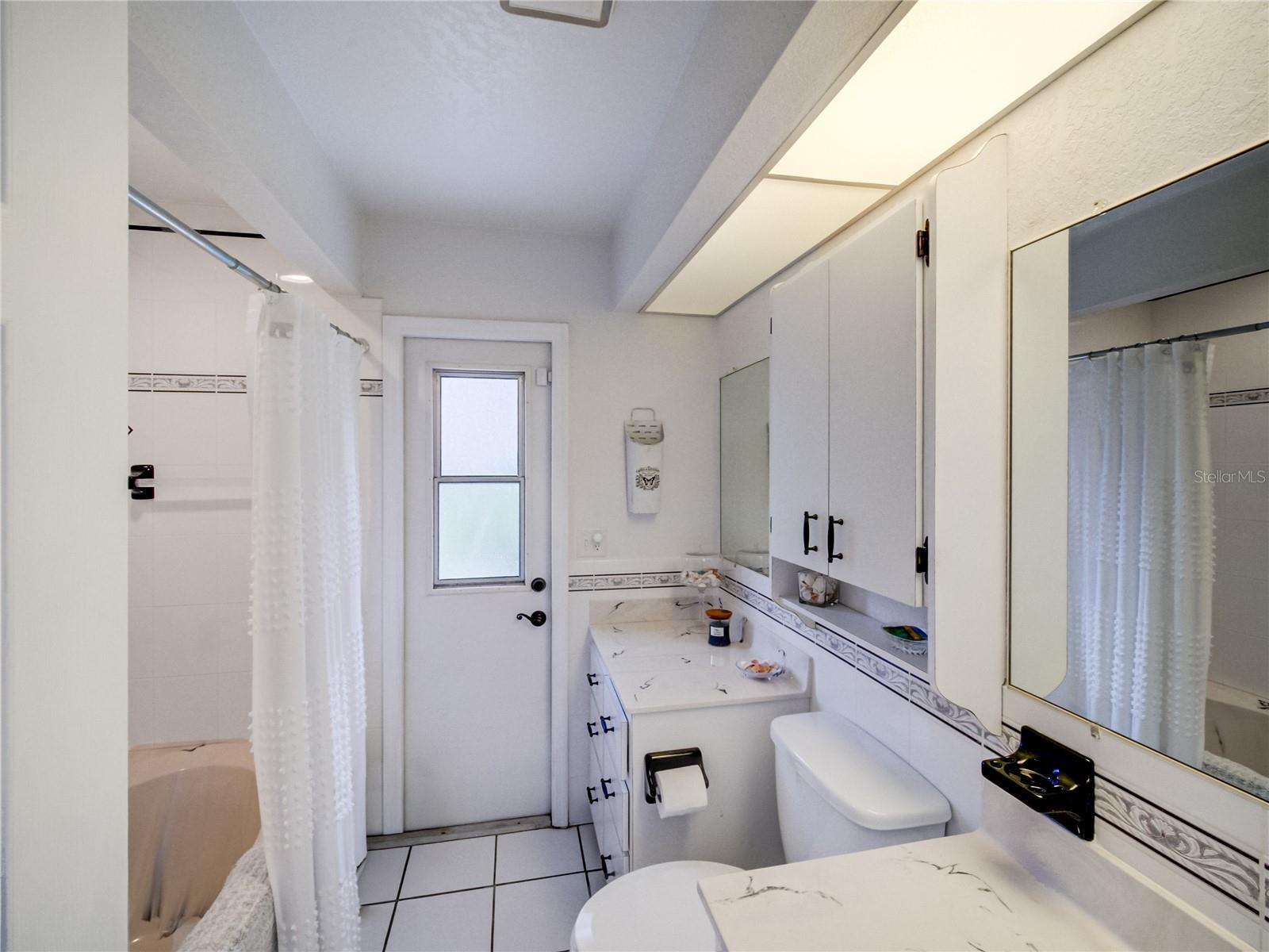 Image 24 of 54 For 739 Lake Reedy Boulevard