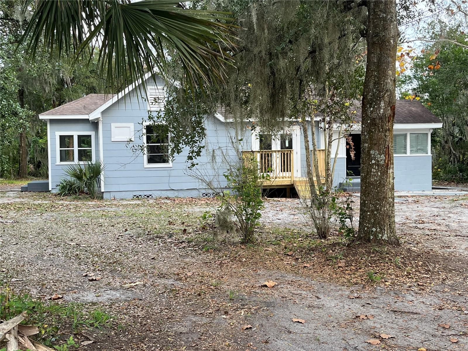 Image 21 of 76 For 704 Euclid Avenue