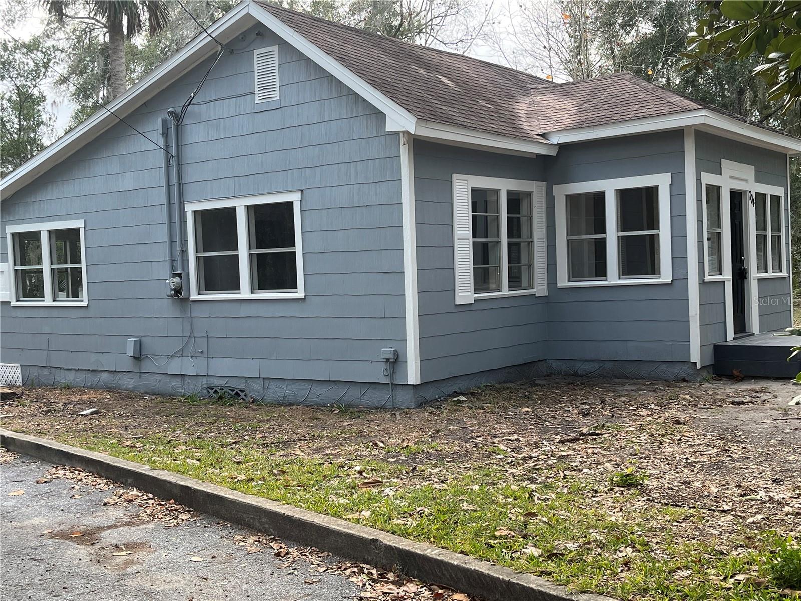 Image 3 of 76 For 704 Euclid Avenue