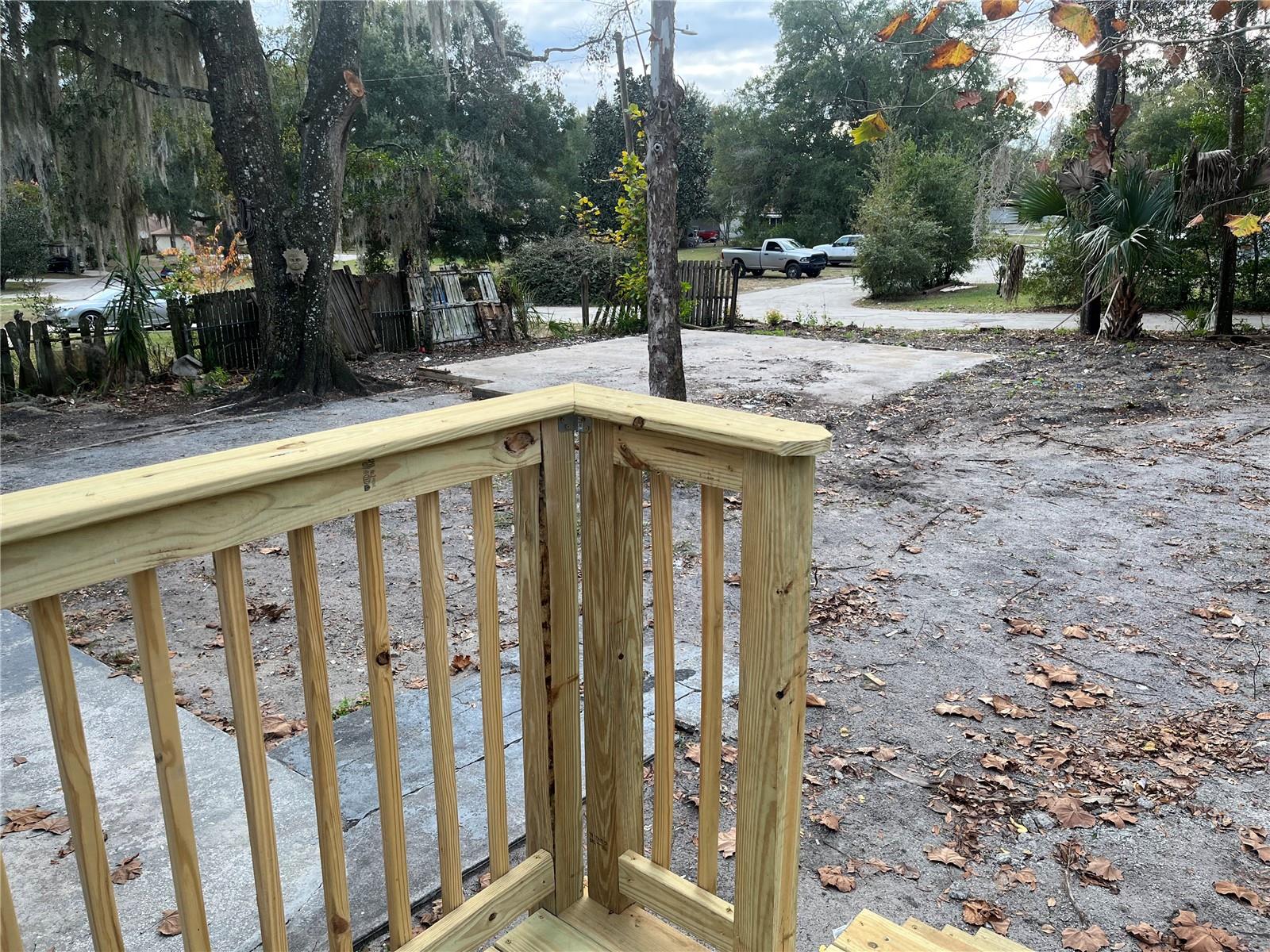 Image 37 of 76 For 704 Euclid Avenue