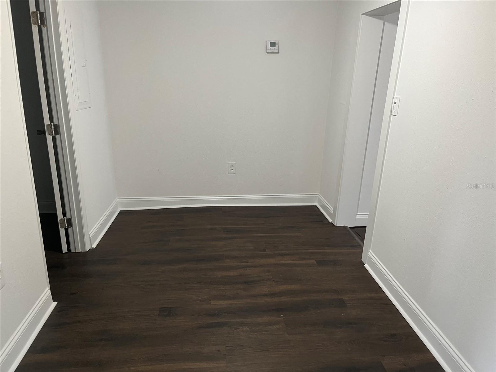 Image 73 of 76 For 704 Euclid Avenue