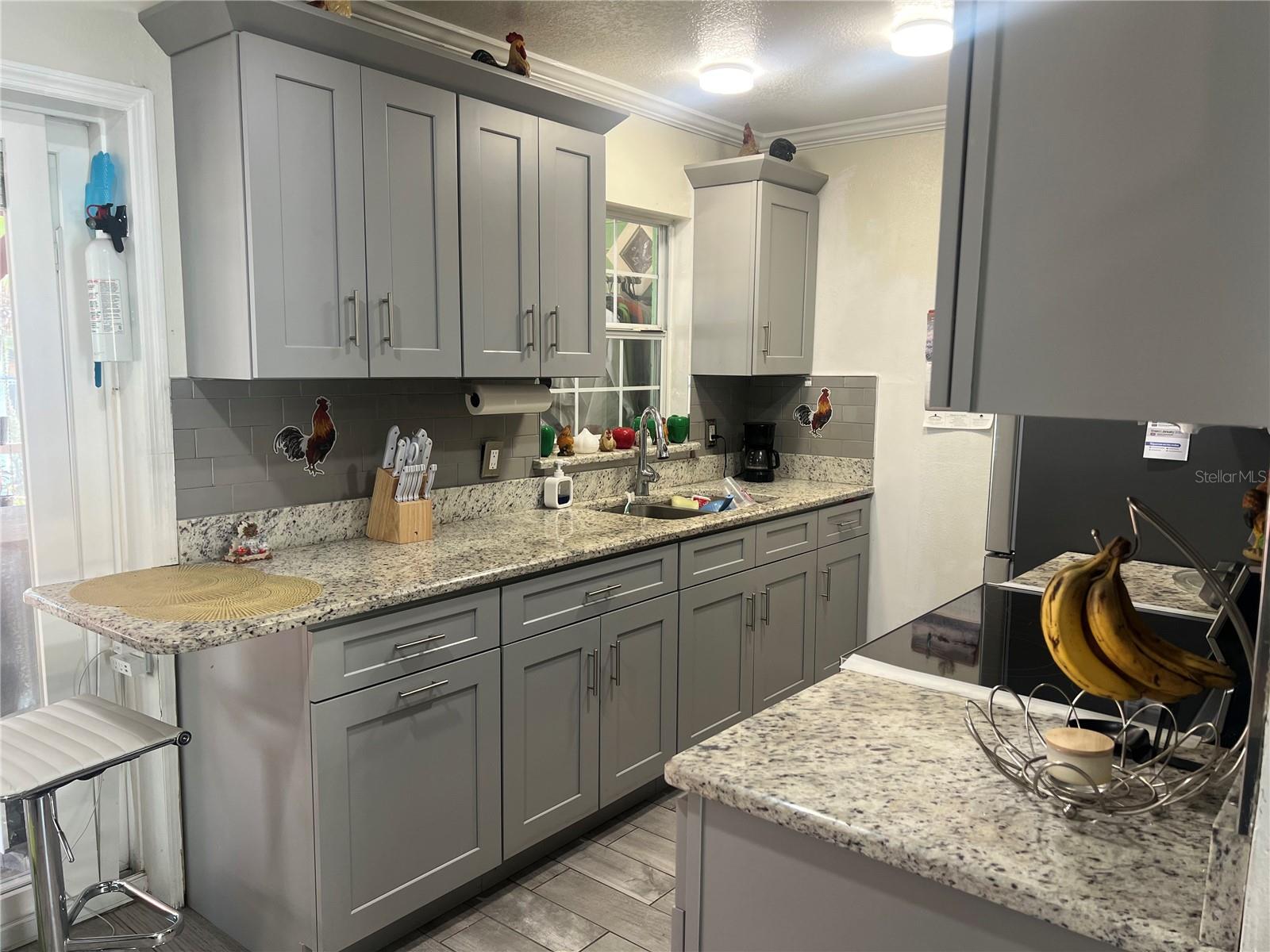 Image 7 of 8 For 1315 Poppy Avenue