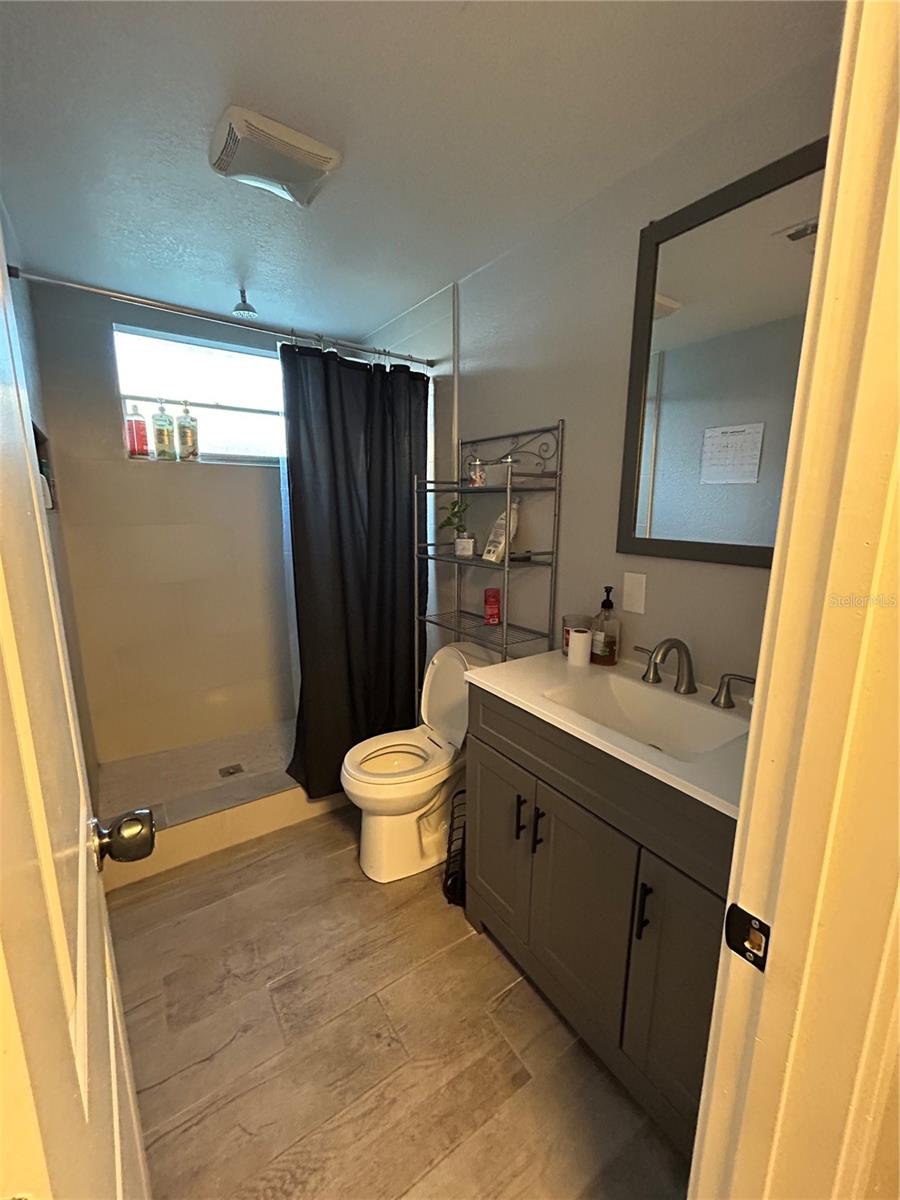 Image 31 of 57 For 1737 Peachwood Lane